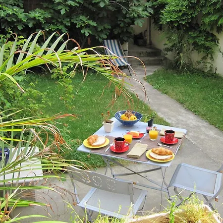 Bed & Breakfast Le Jardin De Cécile Et Benoit - *